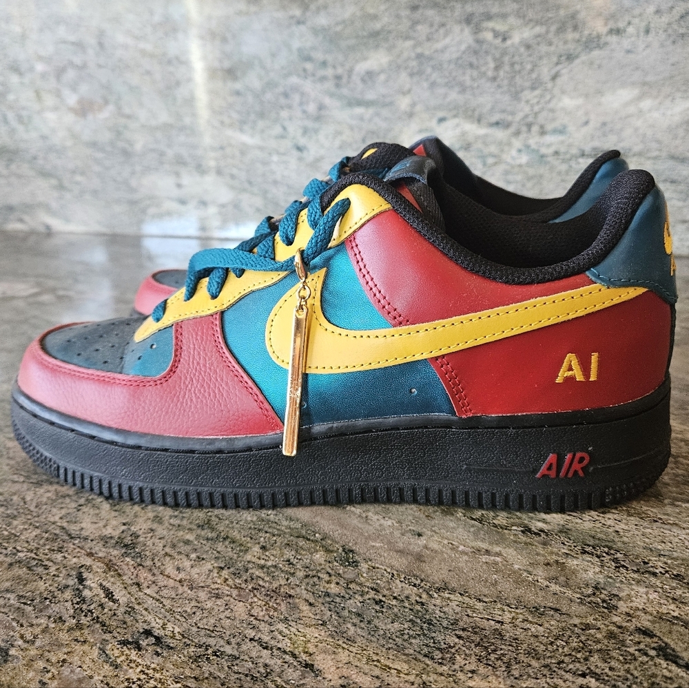 Nike Air Force 1 Low Womens US Size 8.5